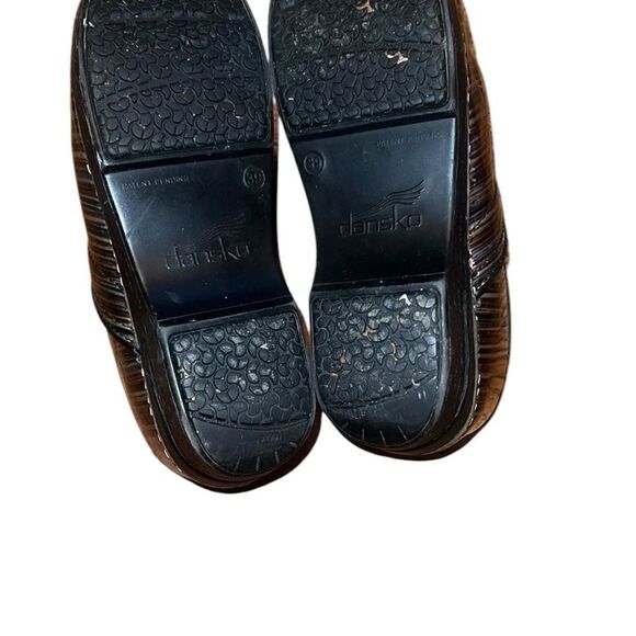 Dansko Striped Slip-On Shoes 39 - Picture 5 of 6